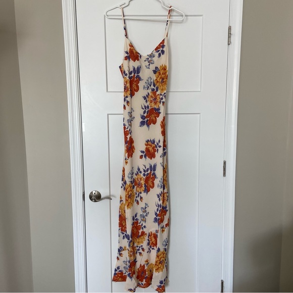 🌿|NWT| Reformation Parma Dress in Orange Motif - Picture 5 of 13